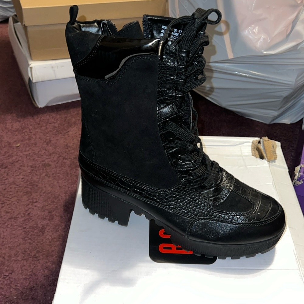 Heeled combat boots